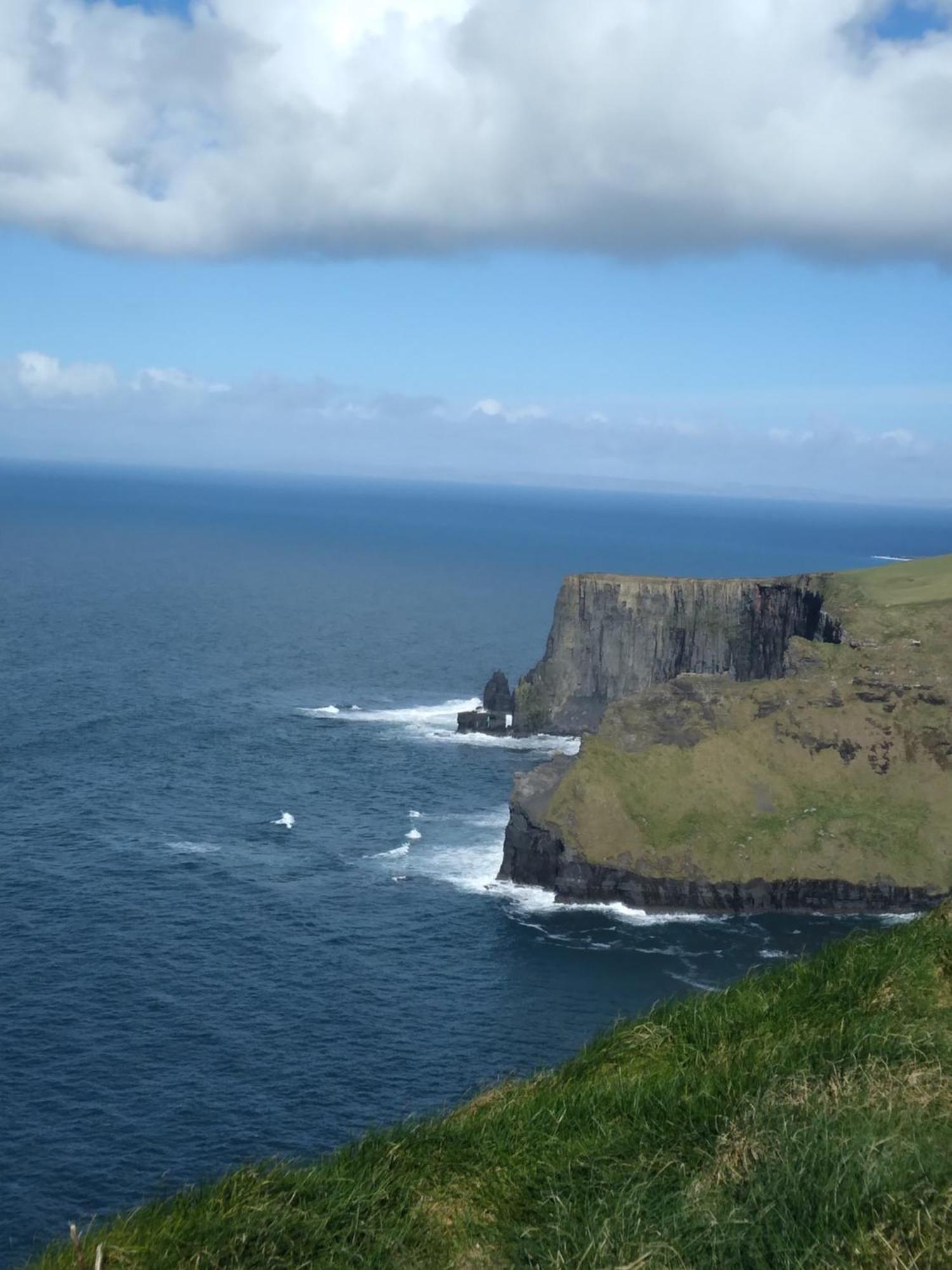 Next Stop Cliffs Of Moher Лисканнор Экстерьер фото